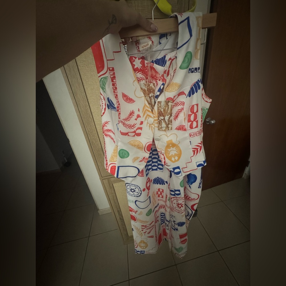 Colorful Graphic Print Vest and Skirt Set